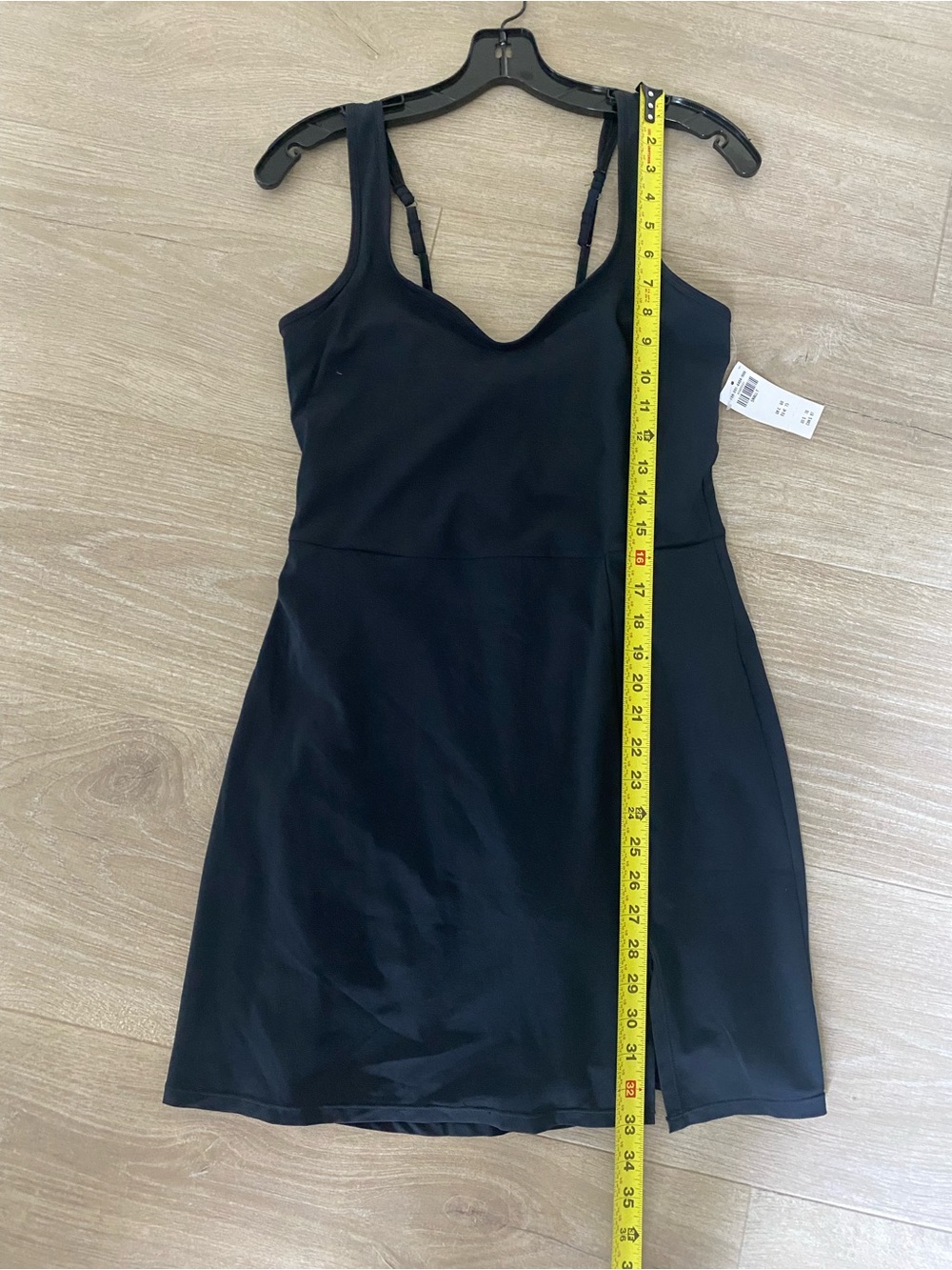 NWT Abercrombie YPB Black Sweetheart Active Dress Built-In Shorts Small Tall - Picture 11 of 13